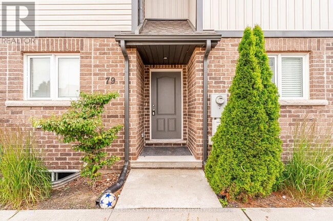 Building Photo - 7768 Ascott Cir