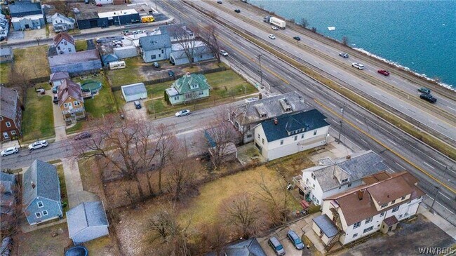 Foto del edificio - 2877 Niagara St