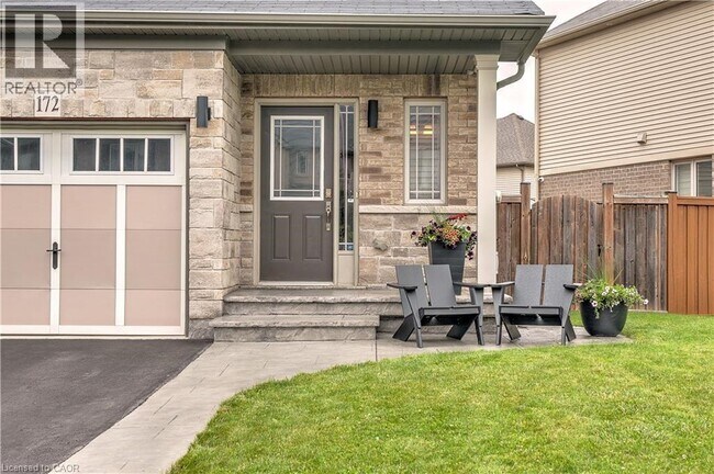 Building Photo - 172 Westbank Trail