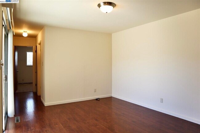 Foto del edificio - 37849 Argyle Rd