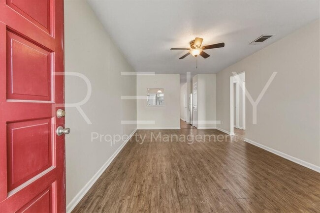 Foto del edificio - 205 W William Cannon Dr