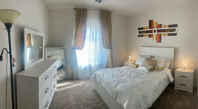 Foto del edificio - 10006 Blountsville Dr