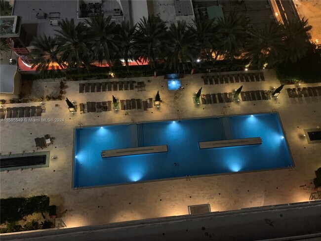 Foto del edificio - 50 Biscayne Blvd