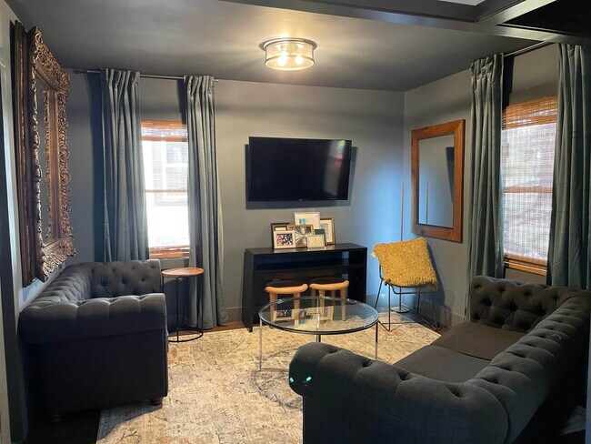 Building Photo - 2361 Beecher Rd SW