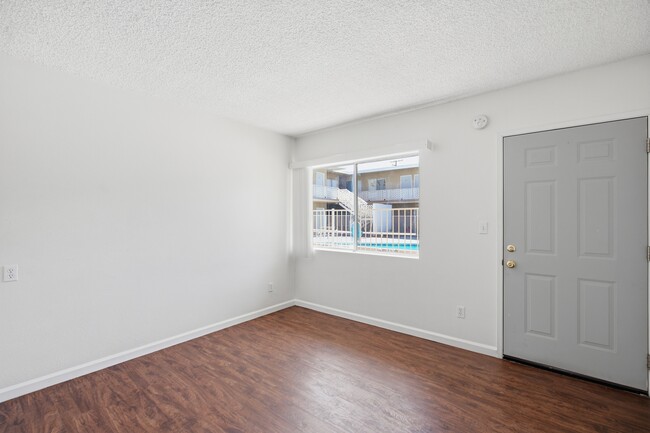 Building Photo - Foothill Suites
