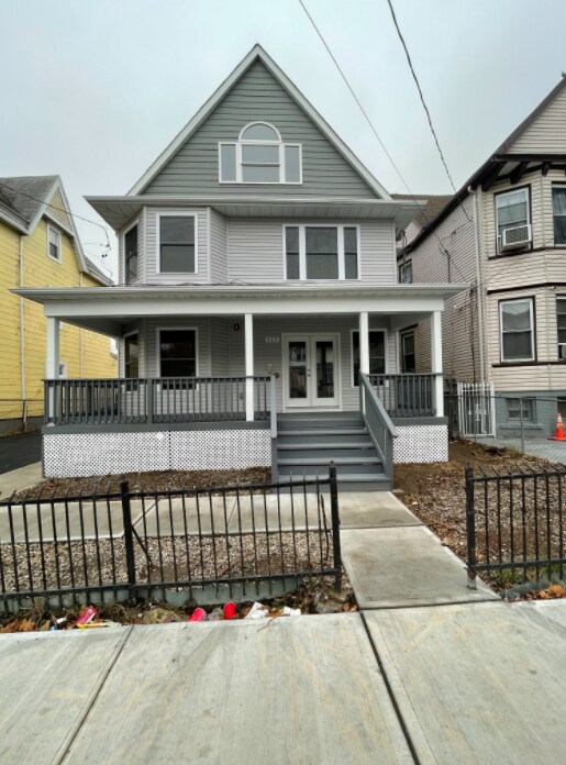 135 Pearsall Ave Unit 2, Jersey City, NJ 07305 Apartments in Jersey