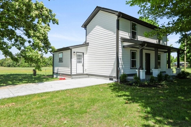 Building Photo - 2465 TN-52