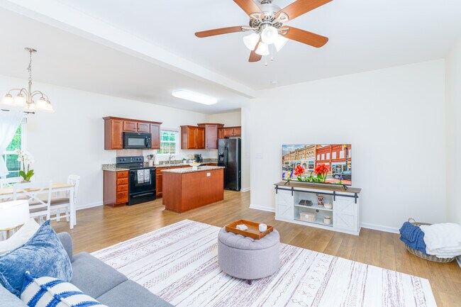 Foto del edificio - 131 High Bluff Cir
