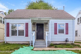 Building Photo - 2112 McCloskey Ave