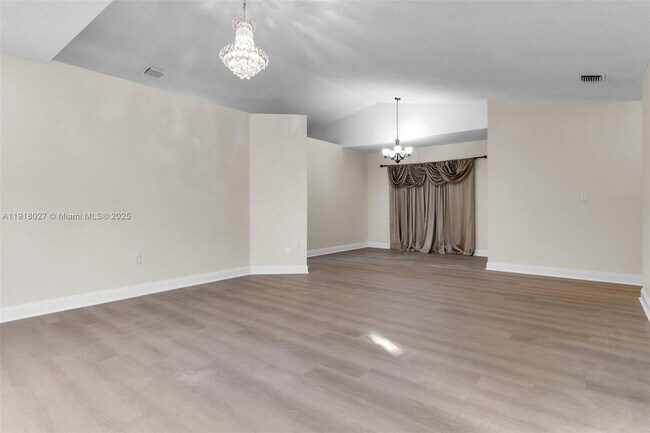 Foto del edificio - 9532 SW 154th Pl