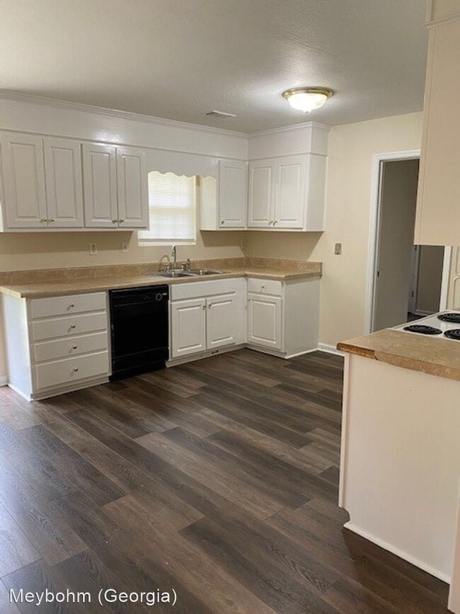 Building Photo - 4 br, 3 bath House - 2303 Canberra Court