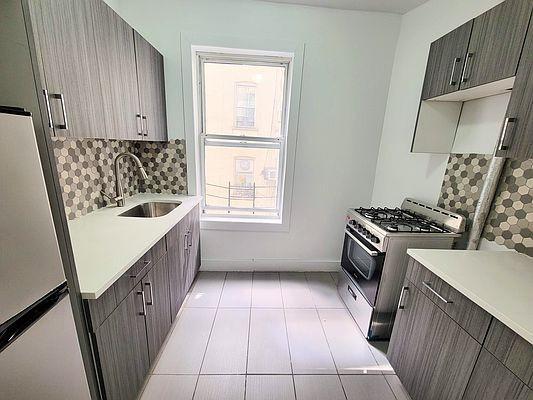 Foto del edificio - 2 bedroom in New York NY 10032