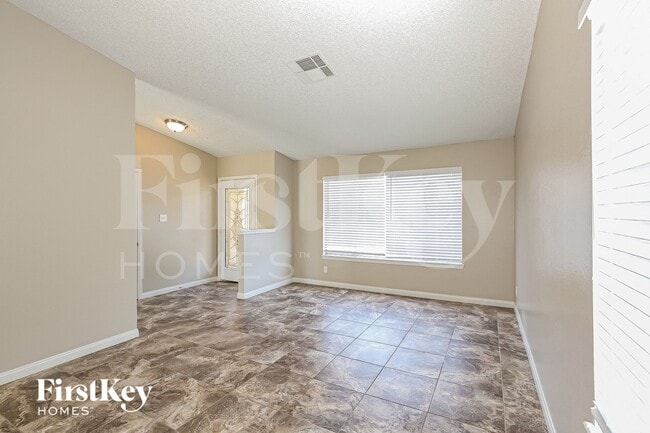 Foto del edificio - 1473 Owyhee Ct