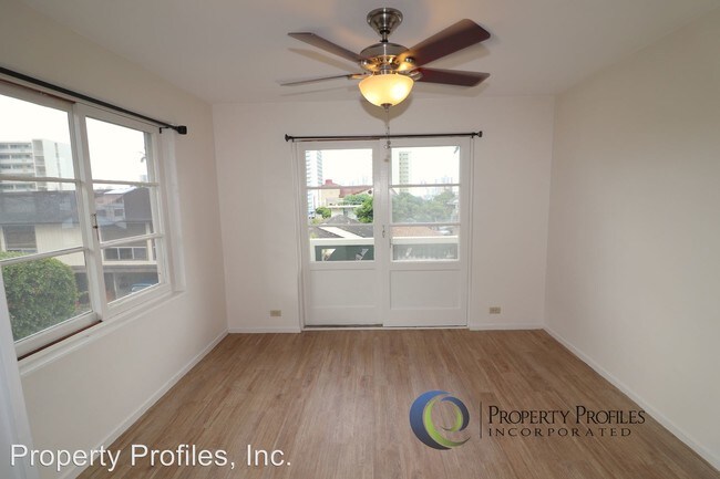 Building Photo - 1655 Kewalo St