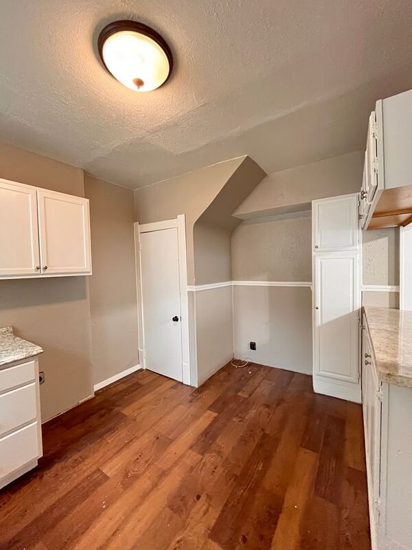 Foto del edificio - 4029 Fairview Dr