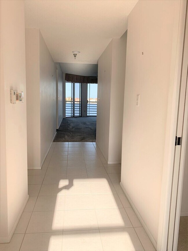 Foto del edificio - Condo - Coral Pointe At Harbourside with Water Views