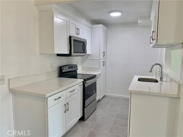 Foto del edificio - 1735 E Washington St