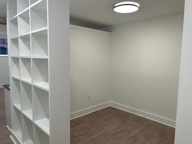 Foto del edificio - 425 N Prince St