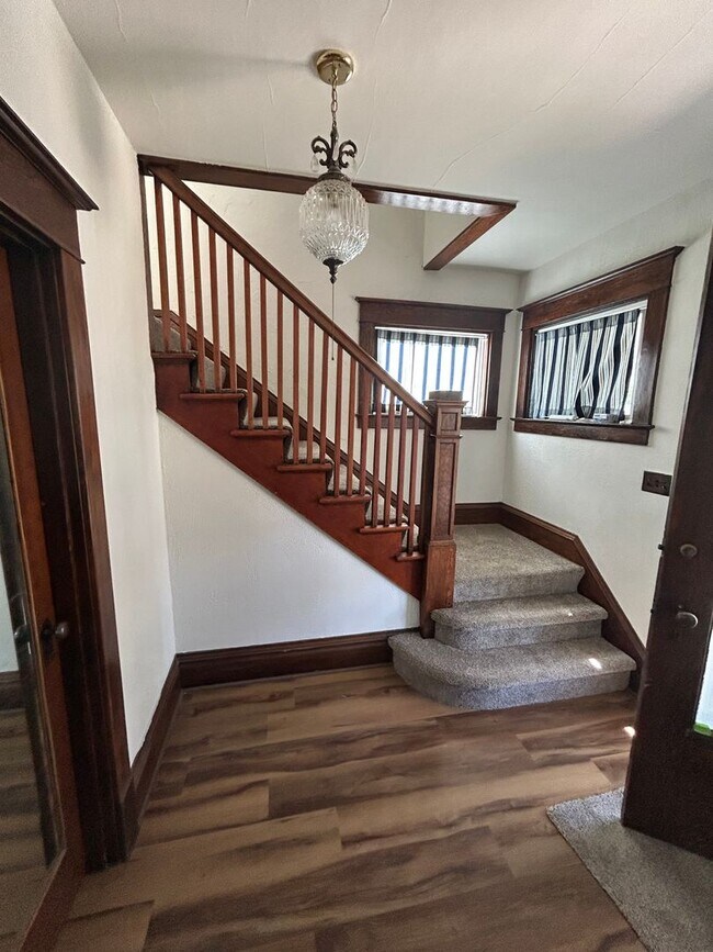 Foto del edificio - Historic 3 Bedroom, 1.5 Bath Home in Downt...