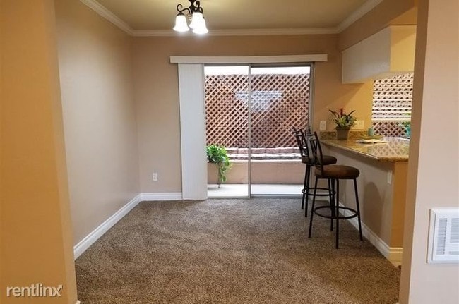 Building Photo - 7988 Mission Center Ct