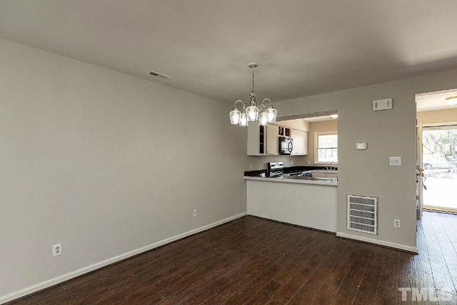 Building Photo - 4320 Bona Ct