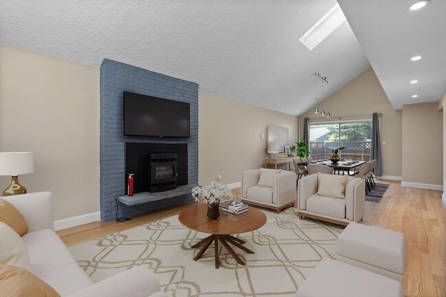 Foto del edificio - 134 Russet Ln