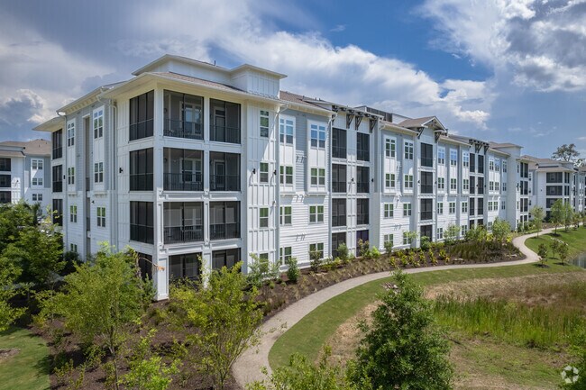 Vista al edificio - Botanic at Ingelside