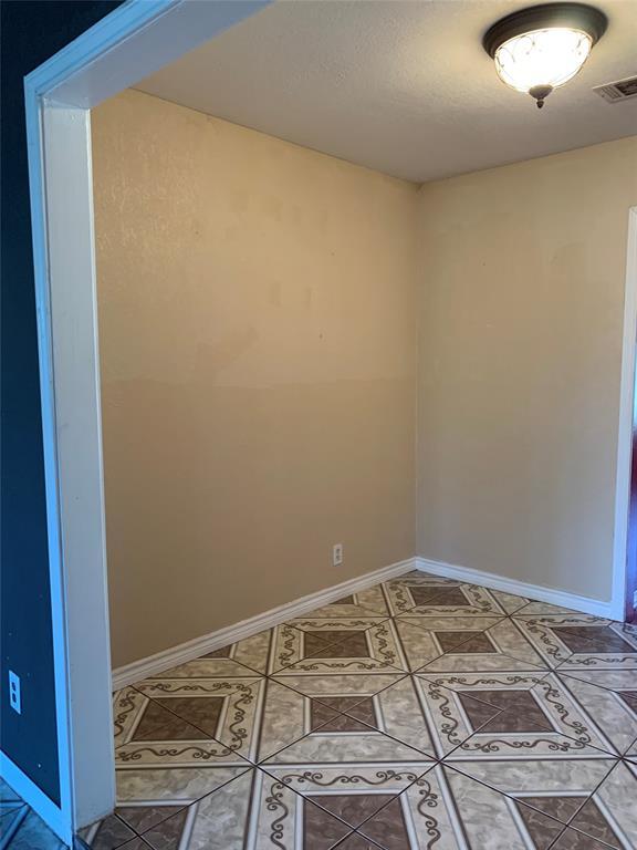 Building Photo - 312 Wisteria St