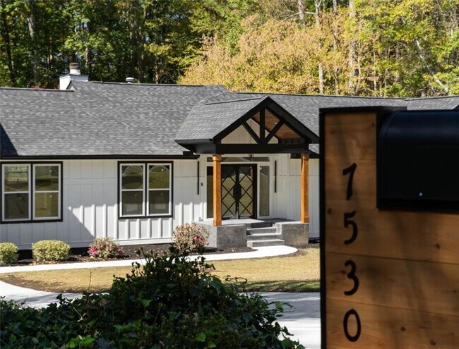 Building Photo - 7530 Spalding Ln