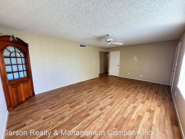 Building Photo - 2 br, 2 bath House - 5048 E. Summer Moon Lane
