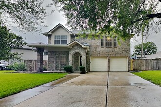 Building Photo - 18807 Sandia Pines Dr