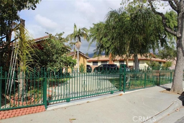 Foto del edificio - 1233 California Ave