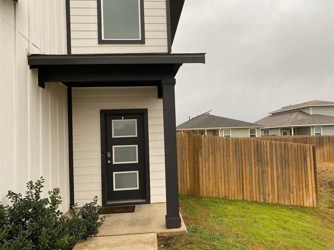 Foto del edificio - 121 Parryi Cove