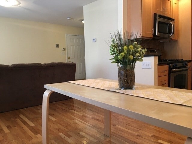 Building Photo - 66 St James St