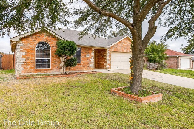 Building Photo - 3 br, 2 bath House - 2010 Wahoo Dr