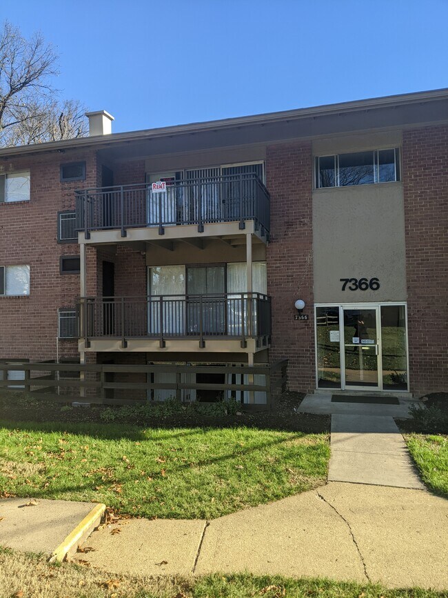 7366-lee-hwy-unit-201-falls-church-va-22046-condo-for-rent-in-falls