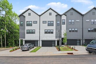 Building Photo - 7924 Sansom Cir