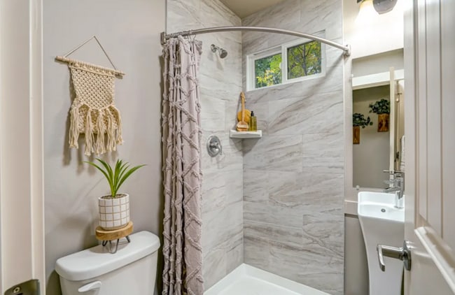 Interior Photo - The Ridge at Bella Vista