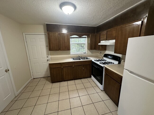 Foto del edificio - Apartment for Rent