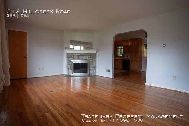 Foto del edificio - 312 Mill Creek Rd