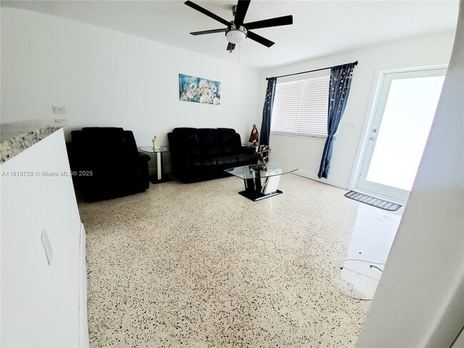 Building Photo - 55 SW 77th Ave