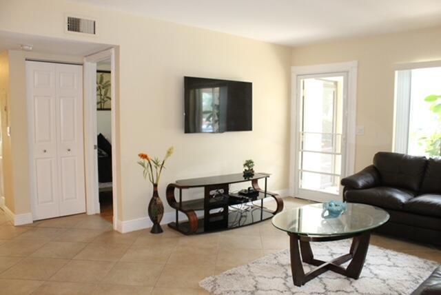 Foto del edificio - 6436 Chasewood Dr