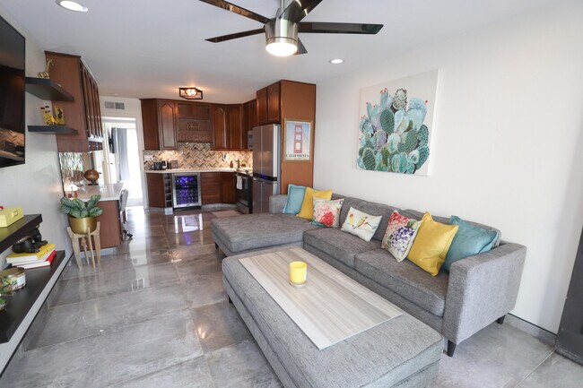 Building Photo - 9639 Spyglass Ave