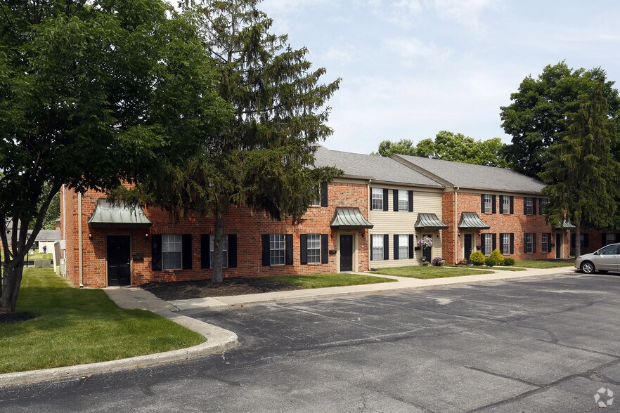 Governor Square Apartments Rentals Carmel, IN