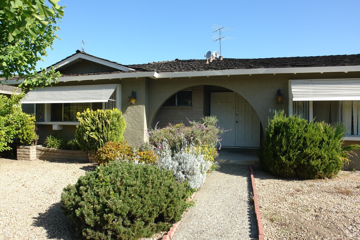 Building Photo - 630 Bolton Ct