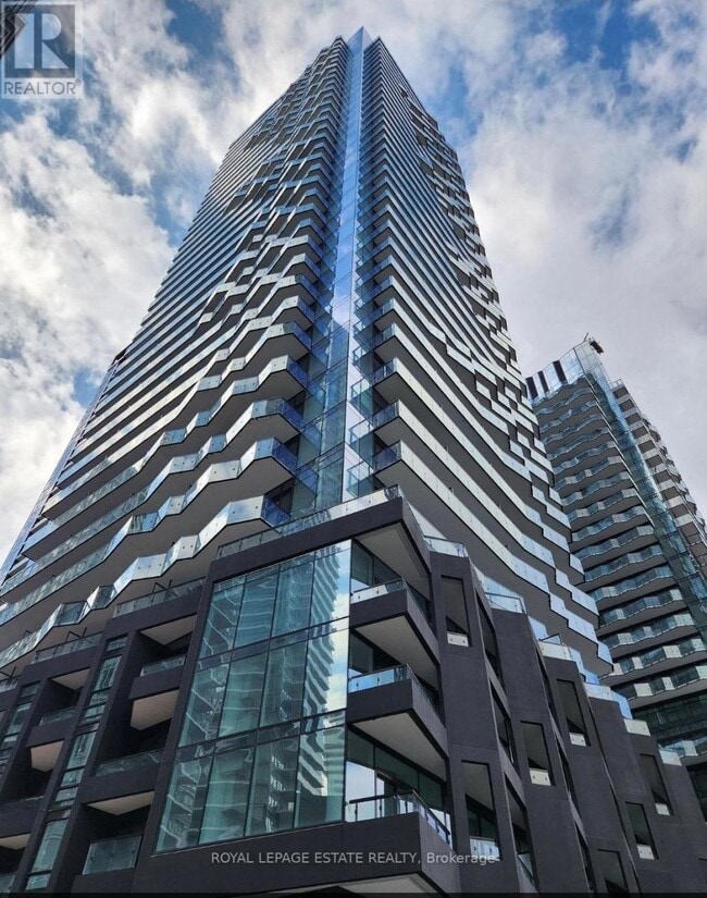 Building Photo - 110 Broadway Ave