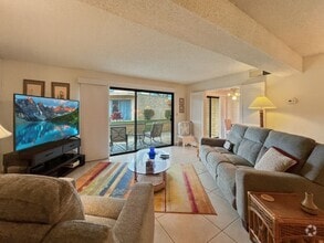 Building Photo - 68563 Paseo Real