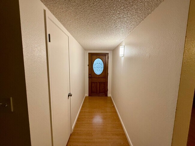 Foto del edificio - Conveniently located single story home!