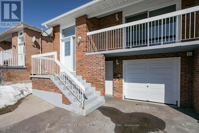 Building Photo - 106 Winterfold Dr
