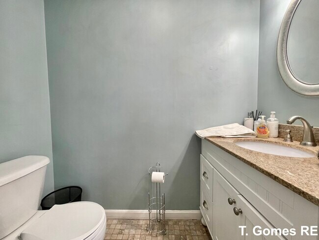 Foto del edificio - 27 French St